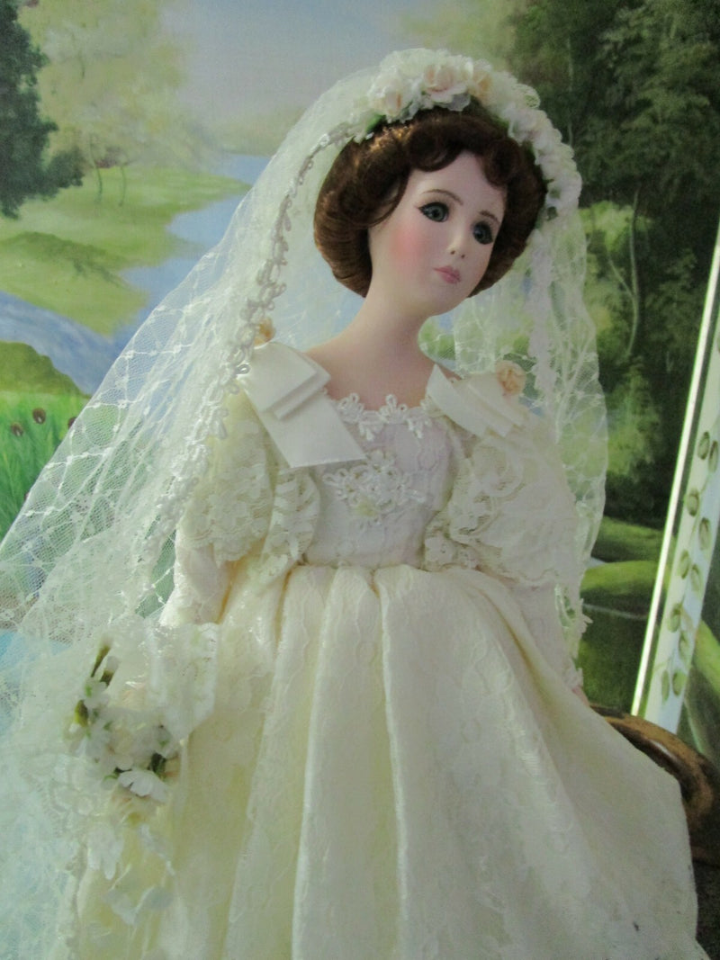 1990s Seymour Mann Connoiseur bride doll, 17" WHITE LACED RIBBONS LONG TRAIN