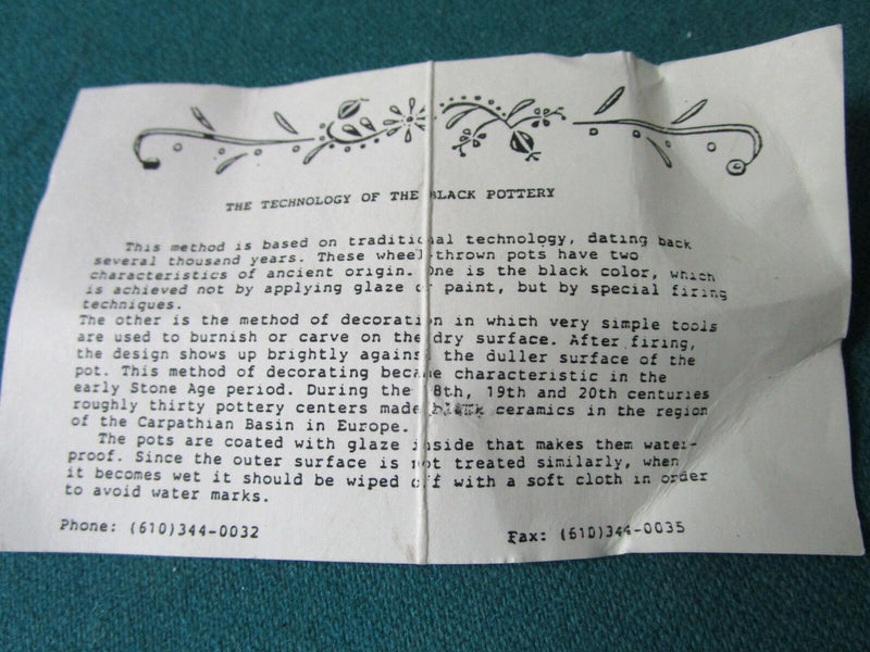 Antonia Zombori Handmade in Hungary BUFF SEED VASE 4 X 6 1/2" RARE