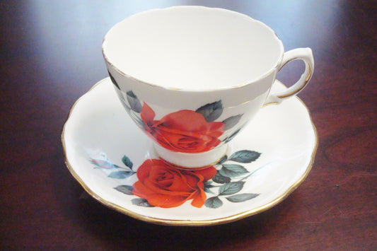 Royal Vale, England, Ridgways, Footed Cup & Saucer Set, red roses [80]