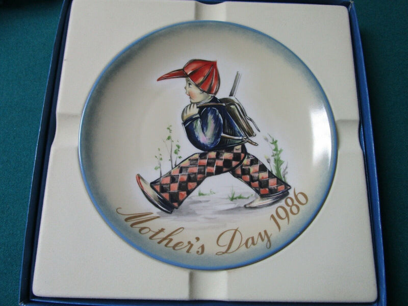 Goebel Bertha Hummel Mother’s Day Plates 1980/81/82/83/85/86/87/88/89 Newpick 1