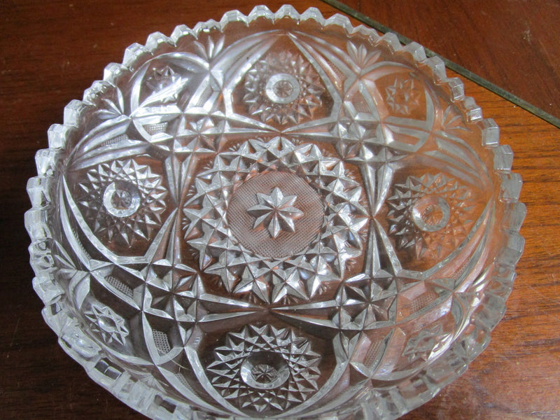 Cut glass candy dish, round saw borders, 6 1/2" diam