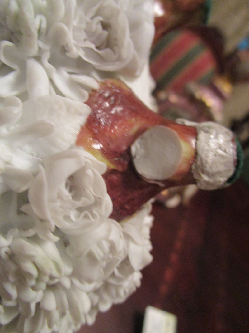 Dresden/Meissen SNOWBALL Schneebal white flowers basket with two handle