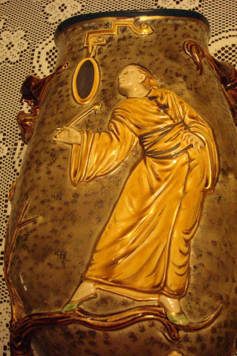 Hautin Boulenger HB & Cie Choisy-le-Roi Faience Japonesque Vase 19th Century