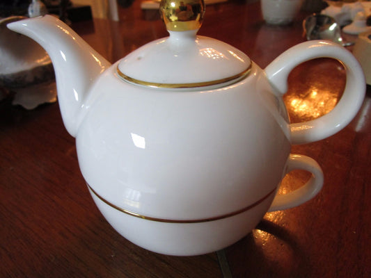 Vintage Royale Stratford England Nesting Teapot With Cup Gold Rim Orig TP4]