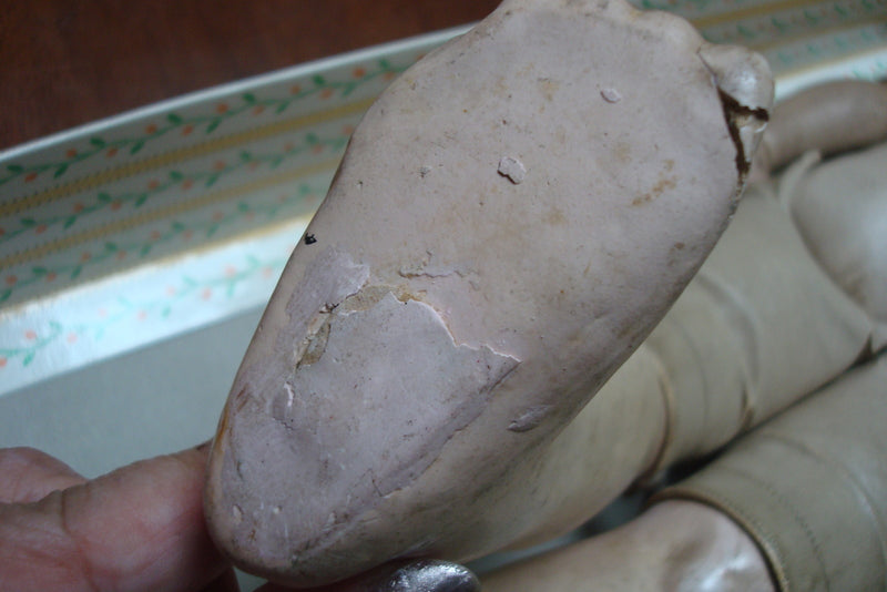 1950S K & R, Kämmer & Reinhardt, shoulder head compo, jointed, leather body, 23"