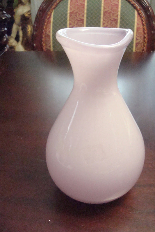 Stephen Woodruff Signed 7.5' pink art glass vase