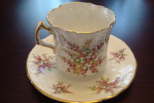 Hammersley Cup And Saucer Purple Flowers Made In England  [a5#10]