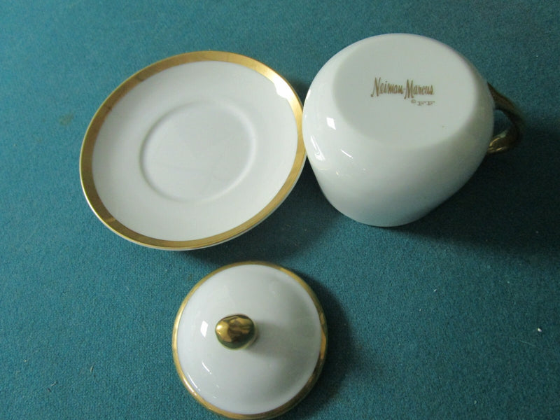 Neiman Marcus POT DE CREME AND SAUCER , white with gold [170C]