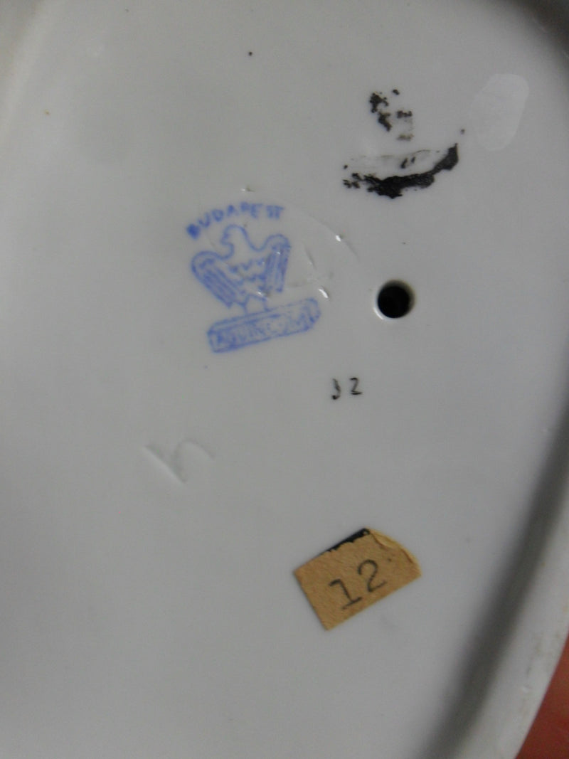 Aquincum Pottery  Budapest, Hungary 1910 - 1943 Nude Beauty Sculpture  6"[A7]