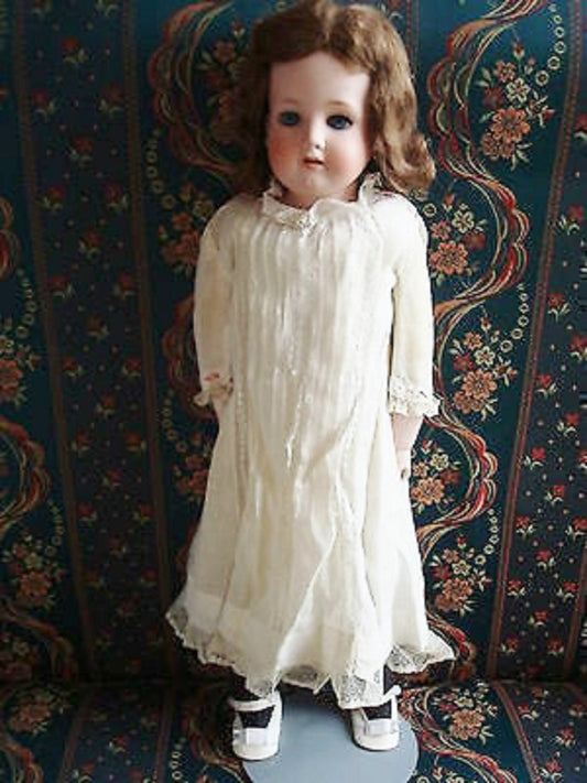 1900s A-22" Armand Marseille bisque shoulder head doll