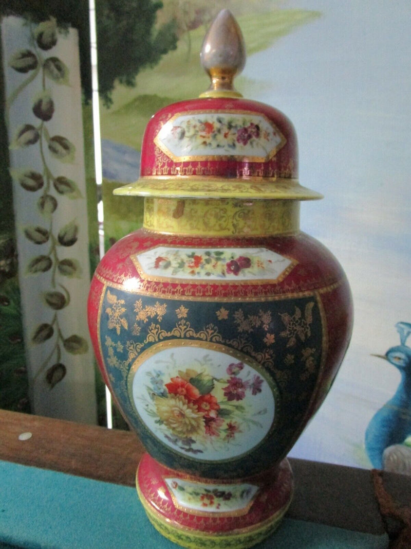 Royal Vienna Covered Urn Pictural Fragonard Hand Painted
