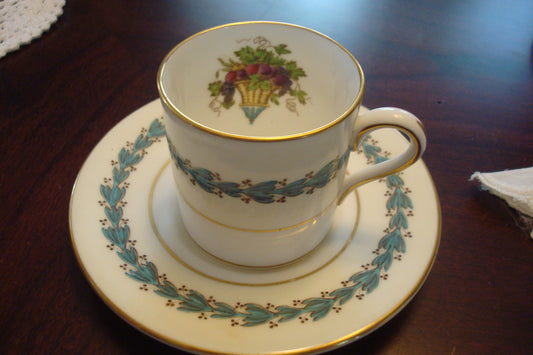 “Wedgwood” cup and saucer made in England, white  with blue garlands [a5#3]