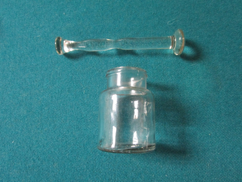 ANTIQUE HUMPHREYS NEW YORK GLASS MORTAR [*A3b]
