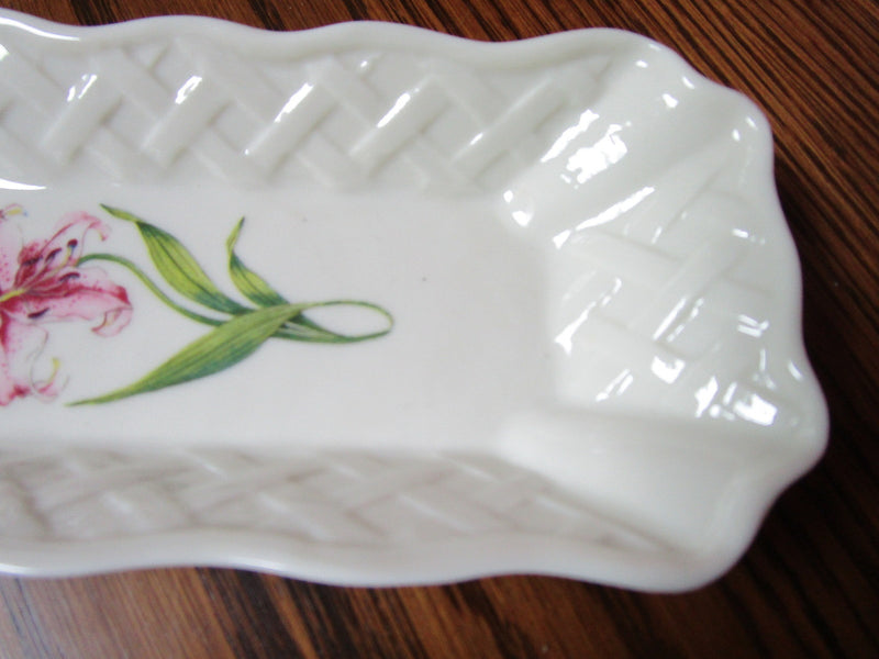 Belleek Irish porcelain  tray Country Trellis pattern [bellek]