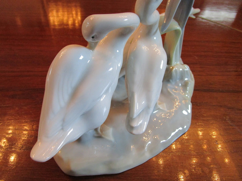 Vintage  Retired  "Lladro" Geese Group Porcelain Figurine #4549 [14]*a