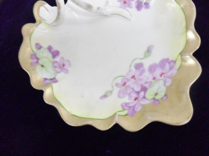 Vintage "Tirschenreuth PT Ceramic Porcelain Bavaria Germany leaf candy dish [60E