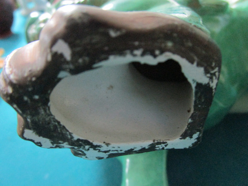 Foo dog by pottery studio signed Brian Lee, green, very detailed