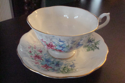 Royal Albert made in England flowers bouquet cup & saucer [a5#3]