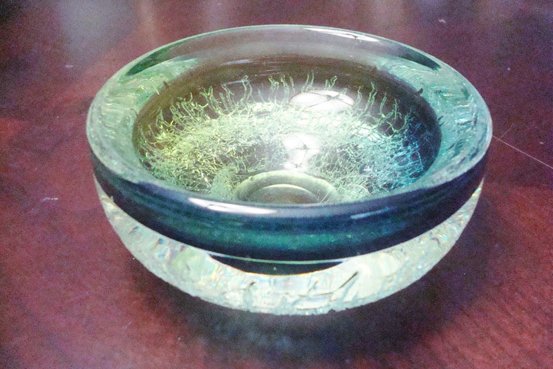 Signed footed  Kosta Scandinavian Ashtray BOWL CANDY DISH green crackled glass