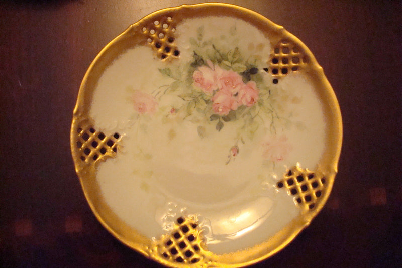 Arzberg Dresden Germany plate flowers and crusted gold, laced borders  [84B]