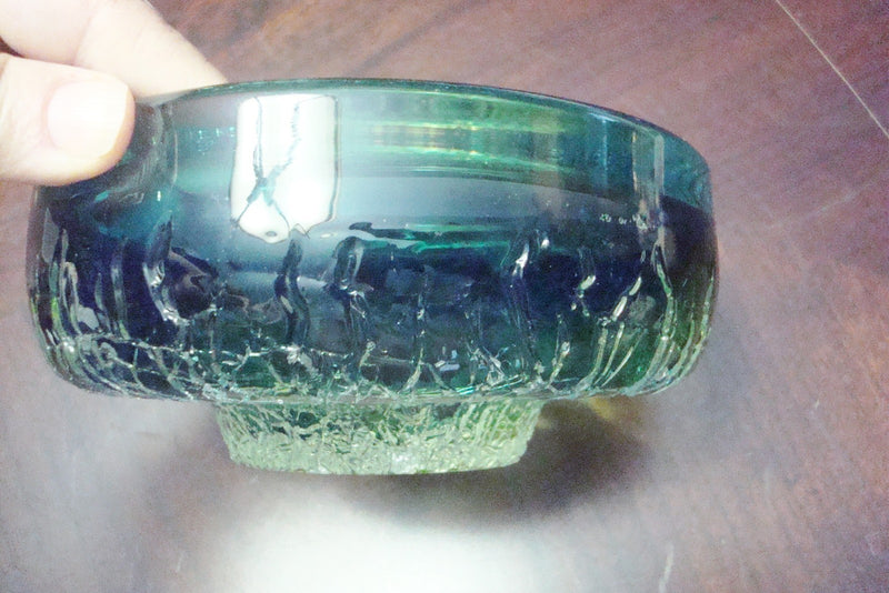 Signed footed  Kosta Scandinavian Ashtray BOWL CANDY DISH green crackled glass