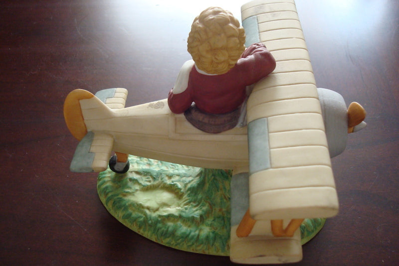 Shirley Temple Collection "Bright Eyes" 1985, 5" tall by 6" long