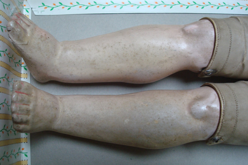 1950S K & R, Kämmer & Reinhardt, shoulder head compo, jointed, leather body, 23"