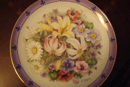 Flowers of the World "Flowers of France" Plate, Signed,  Danbury Mint [am14]