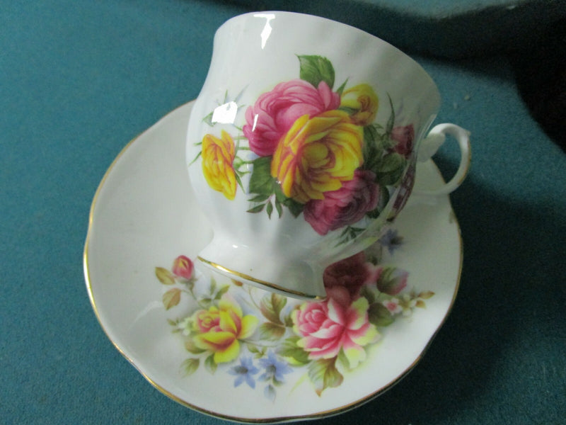 Royal Dover  England TEA cup and saucer decorated bouquet of flowers orig [85]