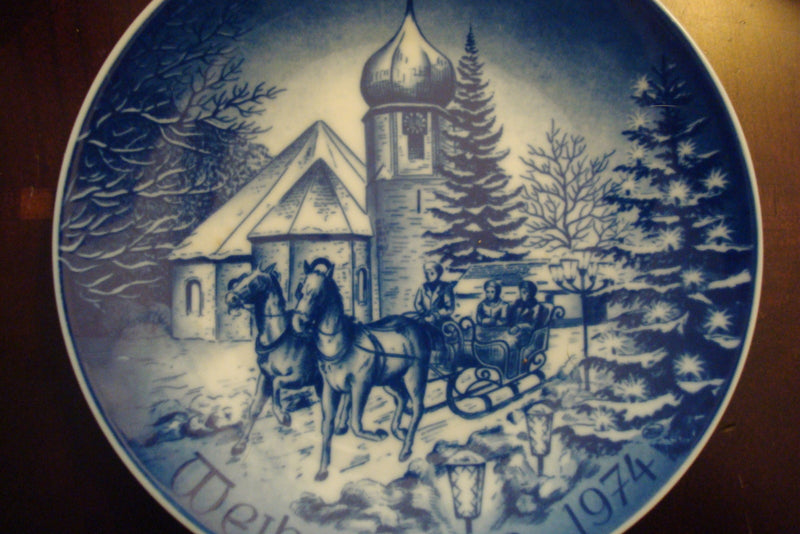 Bareuther Weihnachten 1974 Bavaria collector plate, 7 3/4" diameter