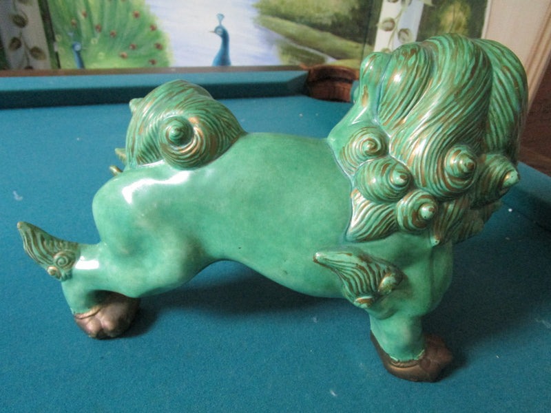 Foo dog by pottery studio signed Brian Lee, green, very detailed