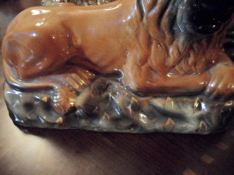 Bo'ness Pair Pottery Lions 19th Century Scotland C1890.Glass eyed, original.[1st