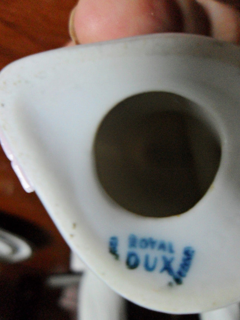 Royal Dux Figurines, Beautiful milky white modernist style figurines [a8]