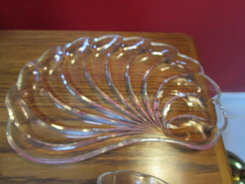 Hazel Atlas COLONIAL SWIRL 4 Glass Snack Tray & Cup Set Sea Shell Plate ^^^^