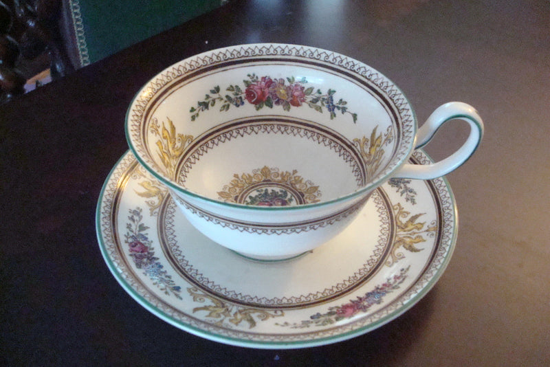 “Wedgwood” cup and saucer, flowers and griffons[a5#3]