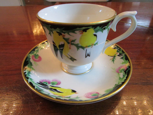 Lenox "Birds of America" GOLD FINCH cup and saucer orig [86c]