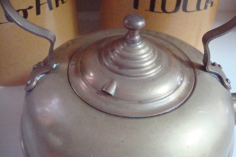 Brass footed mid century kettle wooden handle FOOTED ^^^