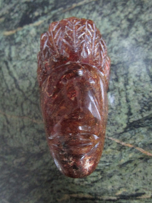 Resine Amber Carved Head of Indian Paperweight [a2]