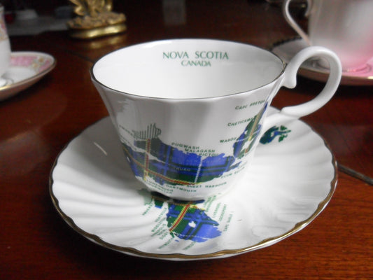 Crown Warwick England Nova Scotia Tartan tea cup and saucer [140J]