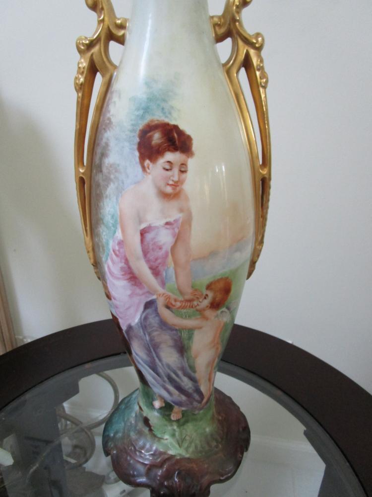HAVILAND, ROBERT - LE TANNEUR (Limoges, France) - ca 1924 - 1940s CERAMIC VASE