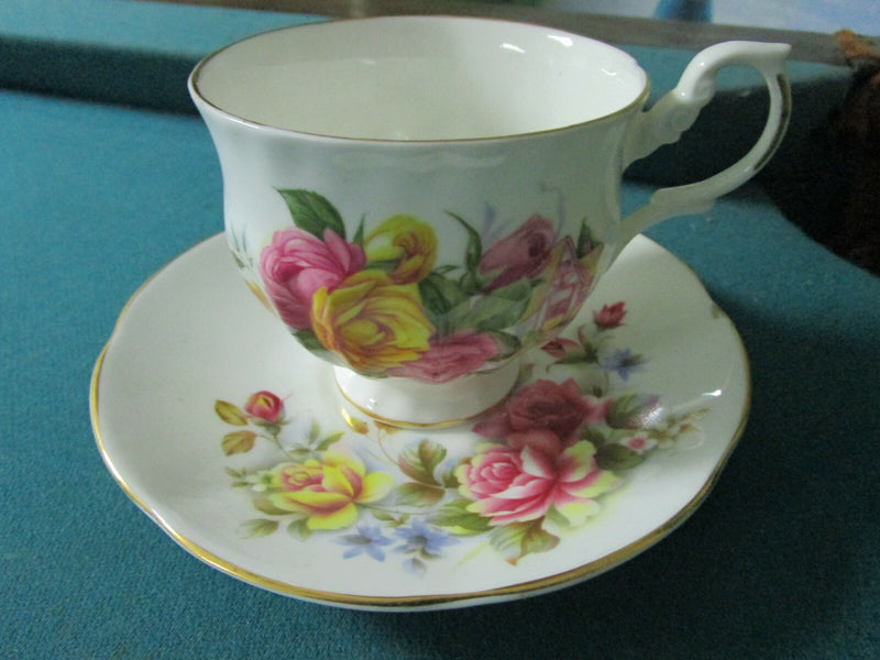 Royal Dover  England TEA cup and saucer decorated bouquet of flowers orig [85]