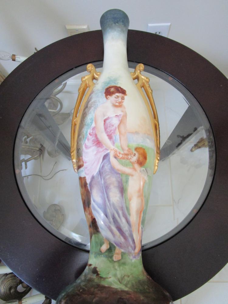 HAVILAND, ROBERT - LE TANNEUR (Limoges, France) - ca 1924 - 1940s CERAMIC VASE