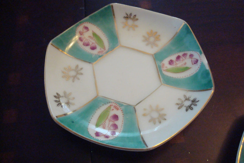 Royal Sealy Japan set of 4 coffee cups and saucers, green, gold and flowers [80D