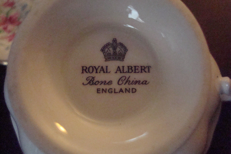 Royal Albert made in England flowers bouquet cup & saucer [a5#3]