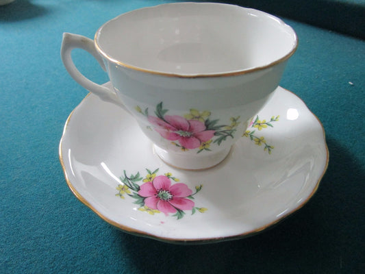 Royal Osborne England Floral Cup And Saucer [65]