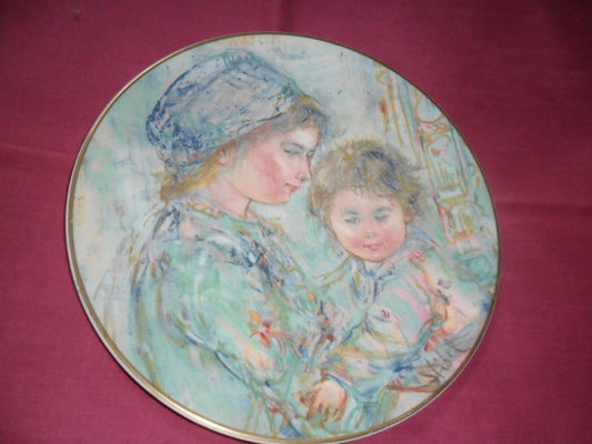 Royal Doulton Edna Hibel Colette and Child 1973 PLATE[RD40]