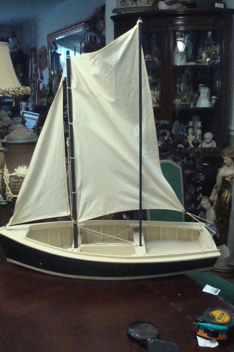 Sailing wooden boat 25' by 24" by 10"[11]