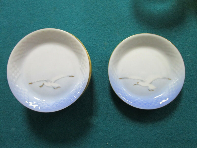 SALT DISHES PRESSED GLASS PORCELAIN B&G DAVID'S START PICK 1 SET