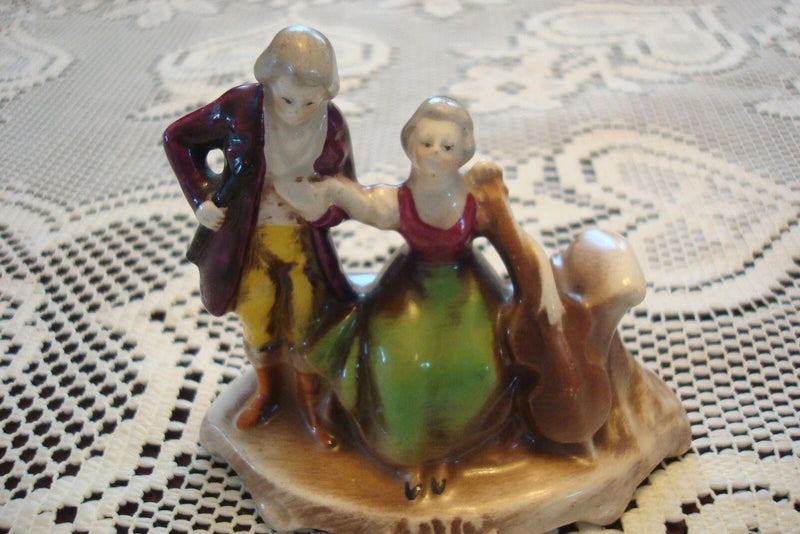 Goebel TMK-1 The Full Crown (1934-1950) Courting Couple[A]