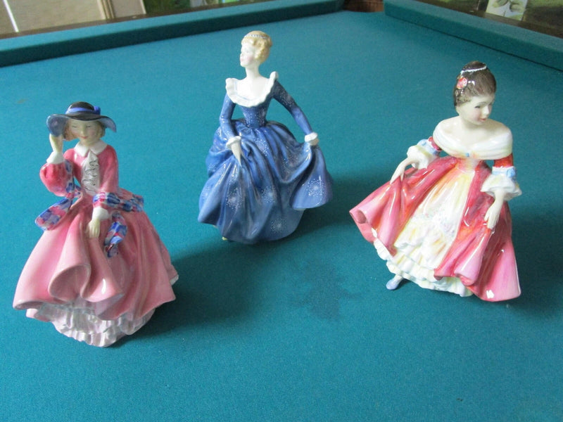 Royal Doulton Figurines: Southern Belle - Top Of The Hill - Fragance Origi Pick1